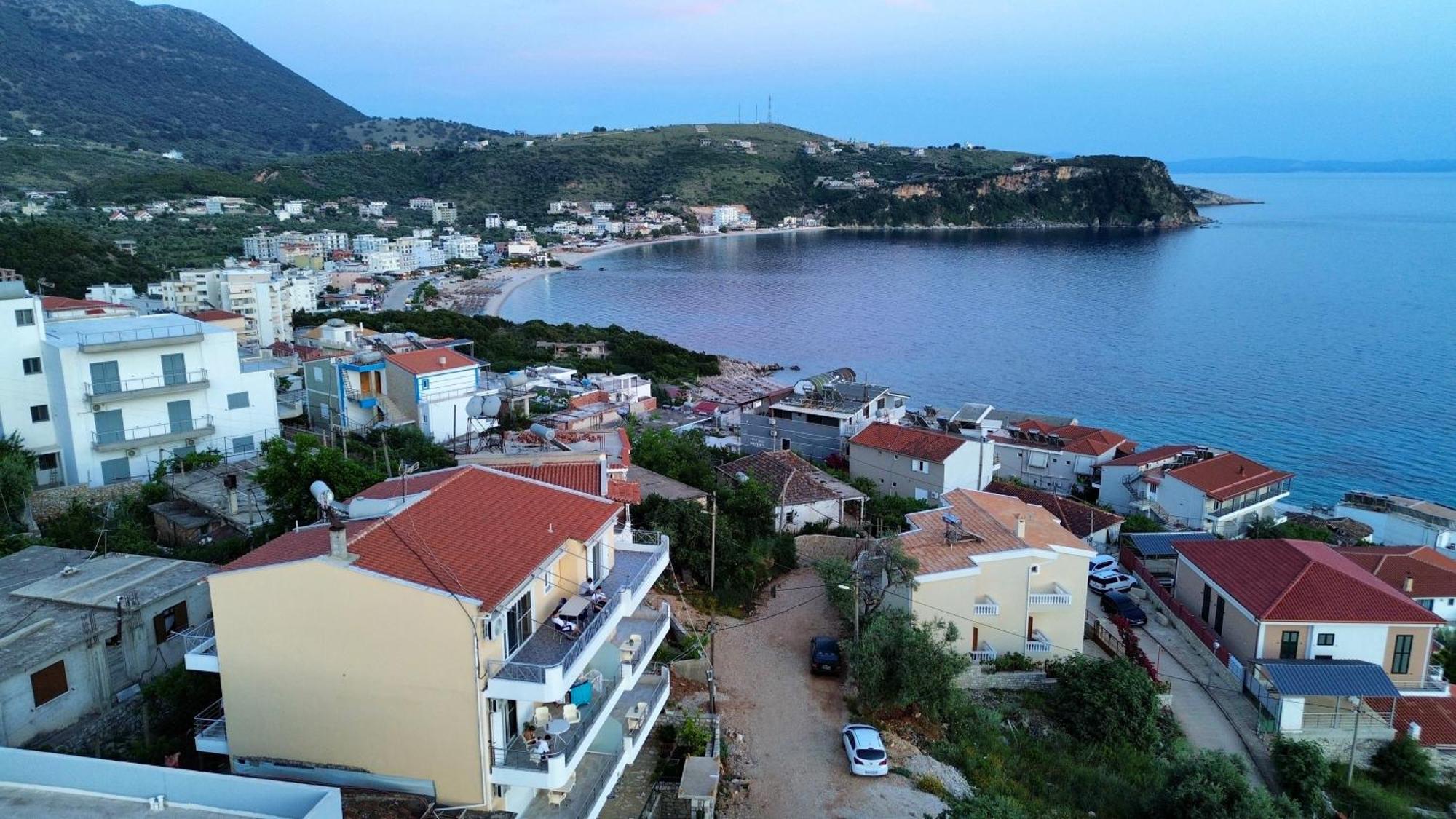 Horizon View Rooms Himare Exterior photo